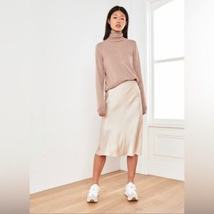 NWOT Quince 100% Washable Silk Skirt